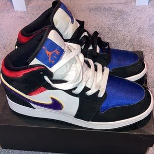 Air Jordan Kids 1 Mid SE GS 'Rivals